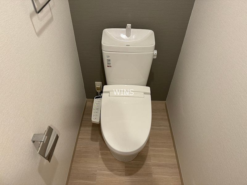 トイレ　別部屋参考写真です