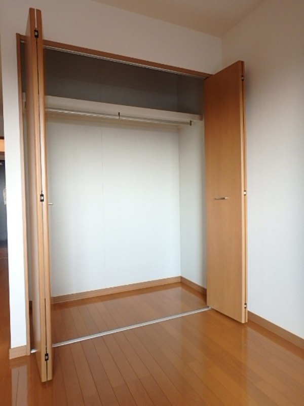 収納　図面と現状に相違がある場合には現状を優先