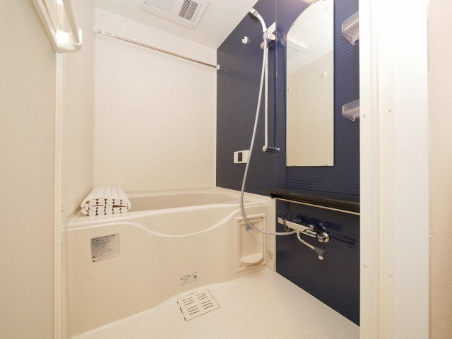 バス・シャワールーム　きれいなお風呂です