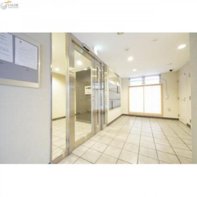 エントランス　エントランス