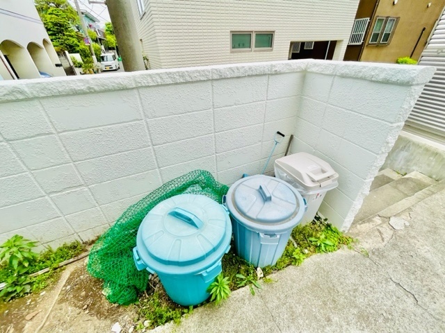 その他共有部分　敷地内にゴミ置き場あります。
