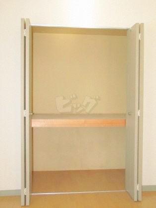 収納　衣類の収納に便利なクローゼットが付いています！
