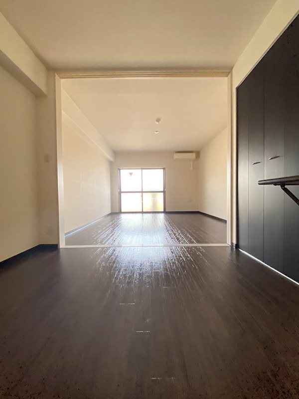 居室・リビング　※同タイプの他のお部屋です