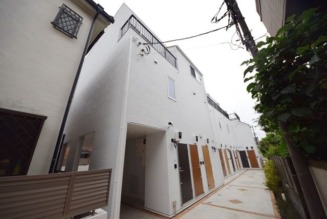 建物外観　弊社は都内全域の物件をご紹介可能です！