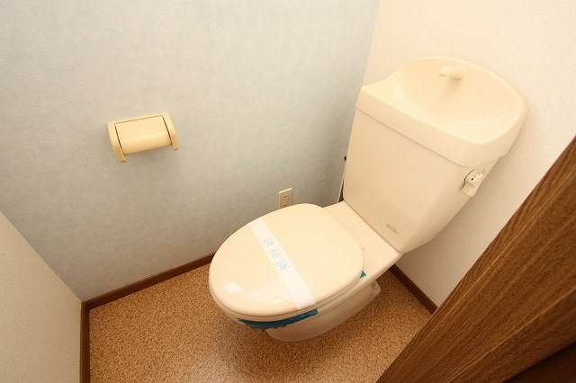 トイレ　別号室イメージ