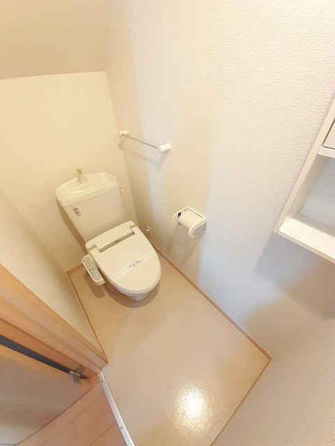 トイレ　トイレ