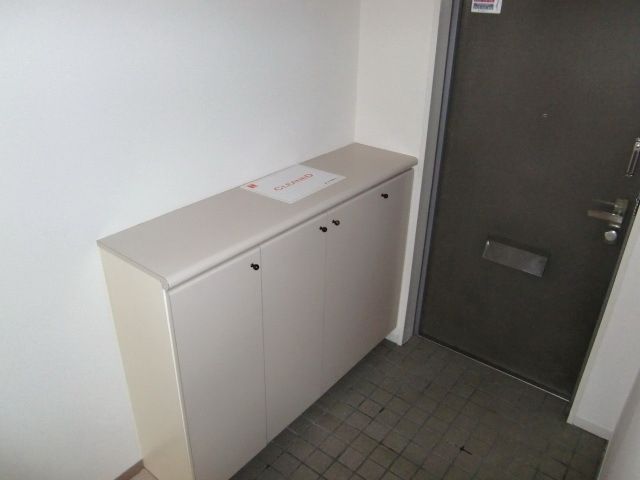 玄関　別部屋参考写真