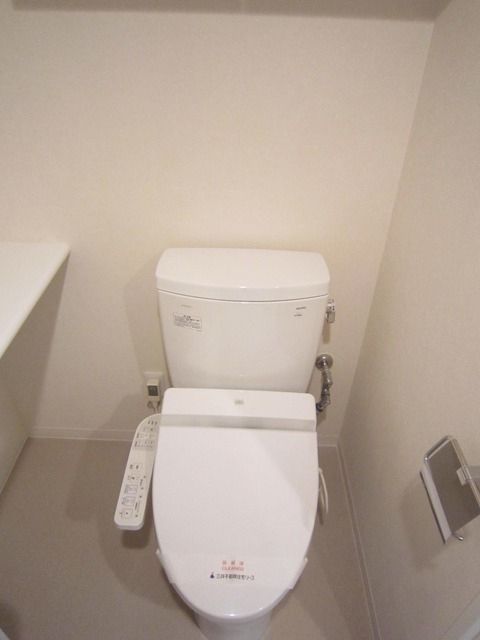 トイレ　シャワートイレ