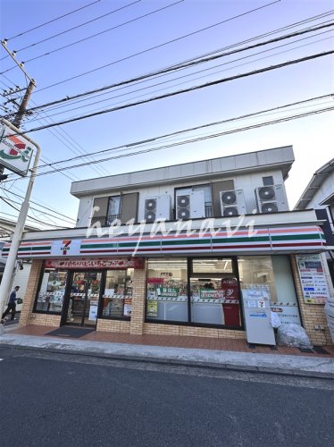 コンビニ　セブンイレブン 横浜西戸部店（コンビニ）まで312m