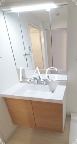 洗面設備　洗面台です。
