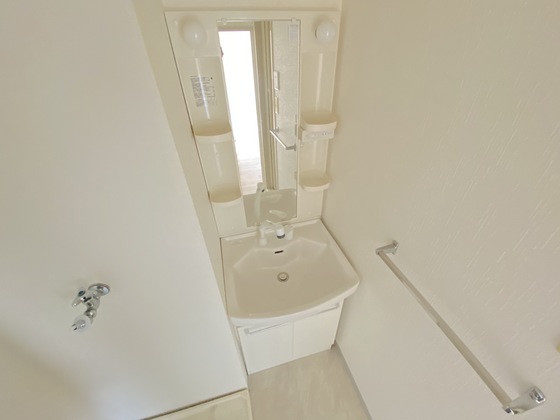 洗面設備　※別部屋の写真です