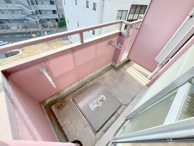 クレアーレ学園前の内装写真