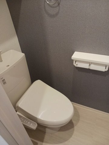 トイレ　シンプルで使いやすいトイレです