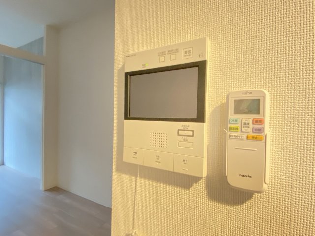 セキュリティ　TVモニター付きインターホンです