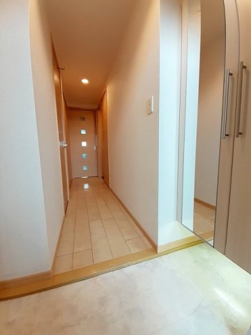 玄関　シンプルで使いやすい玄関です