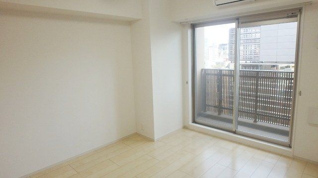 居室・リビング　お問合せは(株)タウンハウジング東京へ