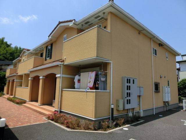 建物外観　2年毎の更新料が不要、インターネット無料