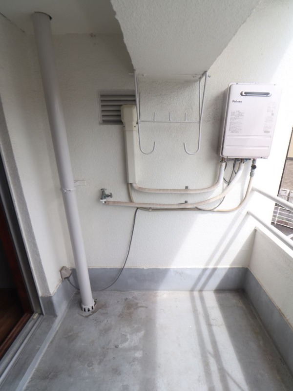 その他　室外洗濯機置場