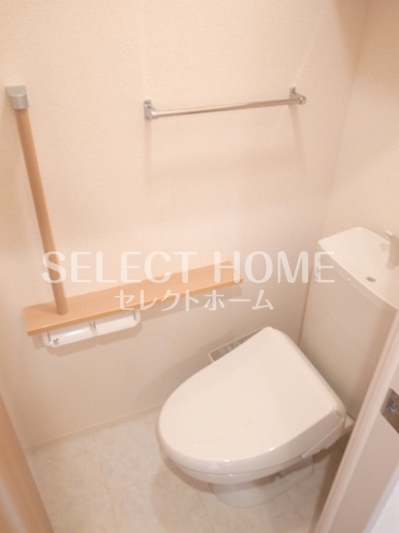 トイレ　シンプルで使いやすいトイレです