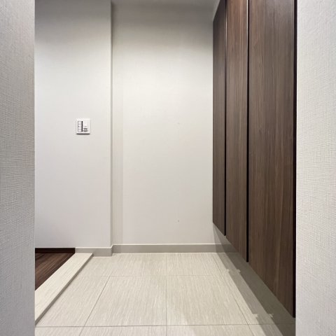 玄関　同仕様タイプです