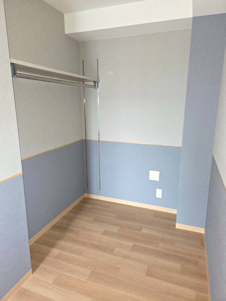収納　お洋服も掛けて収納できるクローゼット♪