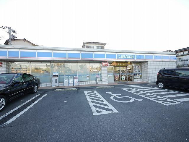 コンビニ　ローソン／中間三丁目店（コンビニ）まで1200m