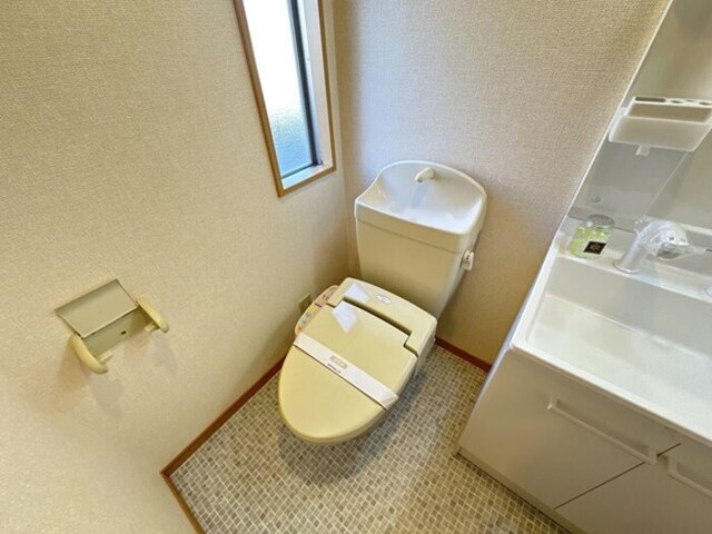 トイレ　トイレ