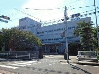 小学校　広川町立広小学校様（小学校）まで350m