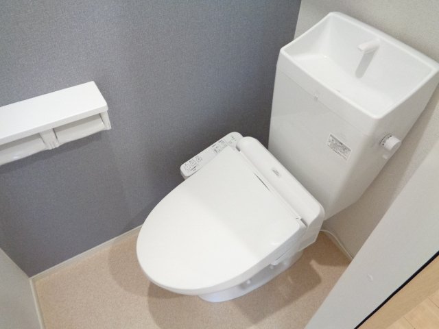 トイレ　清潔感のあるトイレです