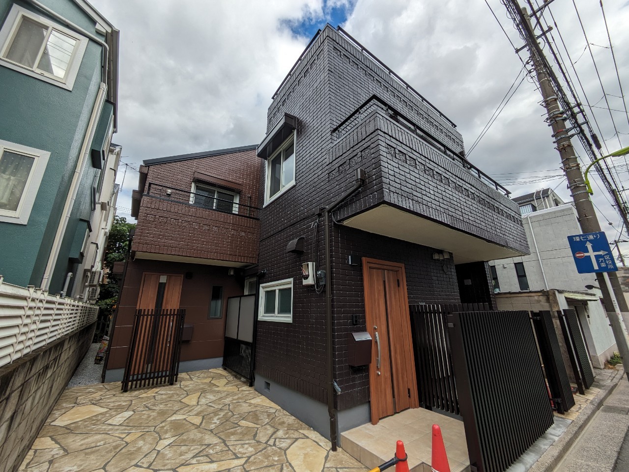 建物外観　記載の無料通話でリアルタイムな空室状況をお伝えいたします