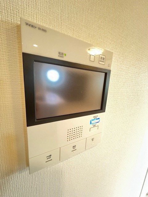 セキュリティ　☆安心のTVモニター付きインターホン☆