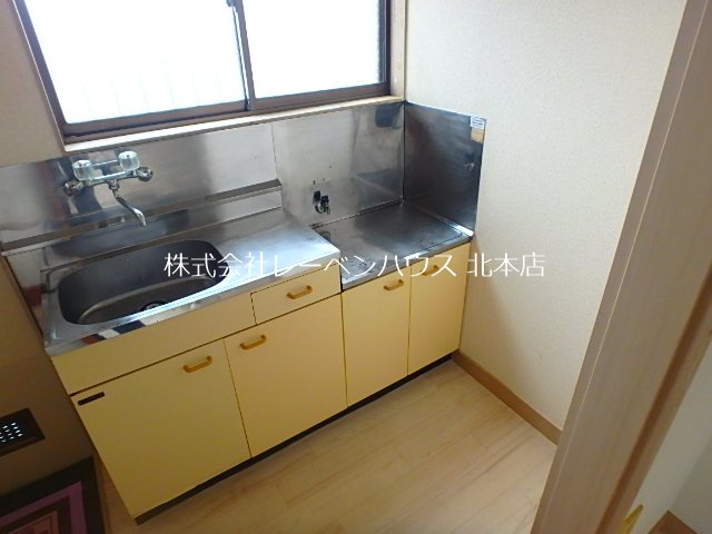 キッチン　同物件別部屋参考写真