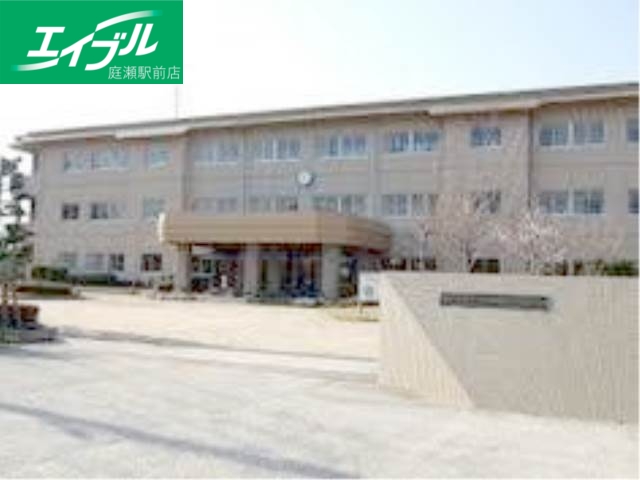 小学校　総社市立常盤小学校（小学校）まで766m