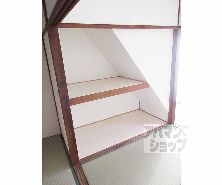 収納　布団や大きな荷物の収納に！