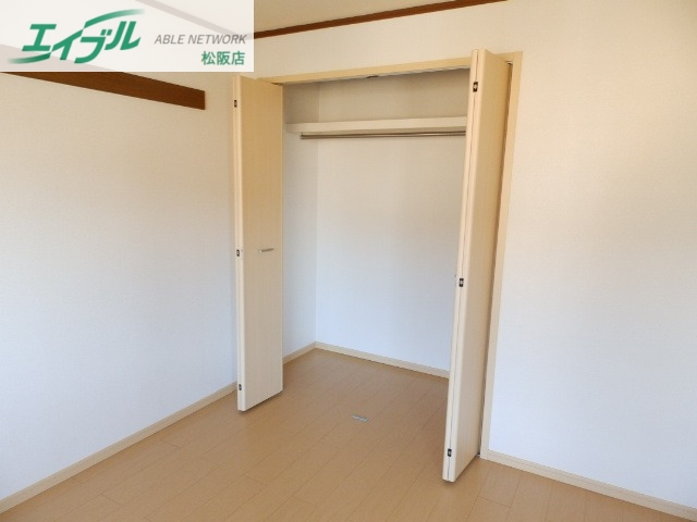 収納　反転タイプ写真