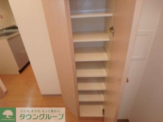 収納　靴入