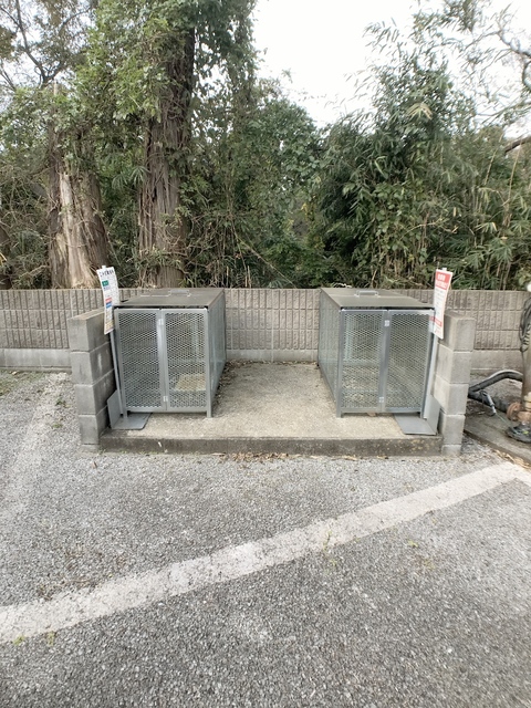 その他　敷地内ゴミ置き場（その他）まで5m
