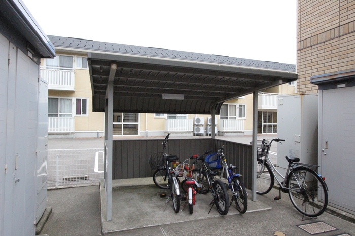 その他共有部分　駐輪場完備です♪