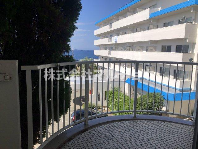 バルコニー　広々としたバルコニーです
