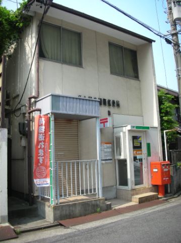 郵便局　愛知町郵便局（郵便局）まで70m