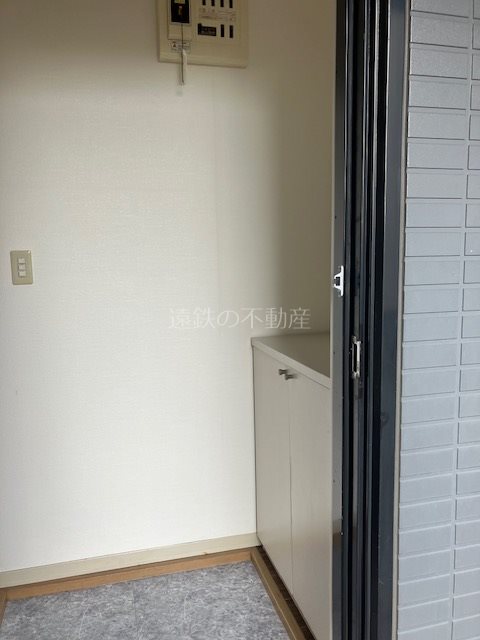 玄関　他部屋参照