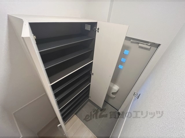 収納　下駄箱