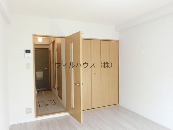 居室・リビング　室内きれいです！