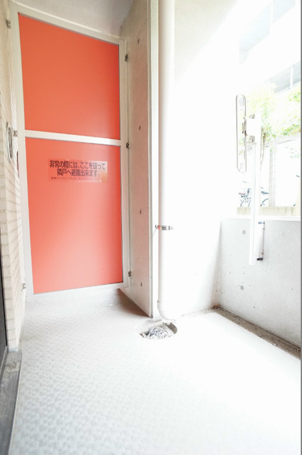 バルコニー　参考写真（同建物別部屋）