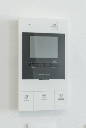 セキュリティ　☆安心のTVモニター付きインターホン☆