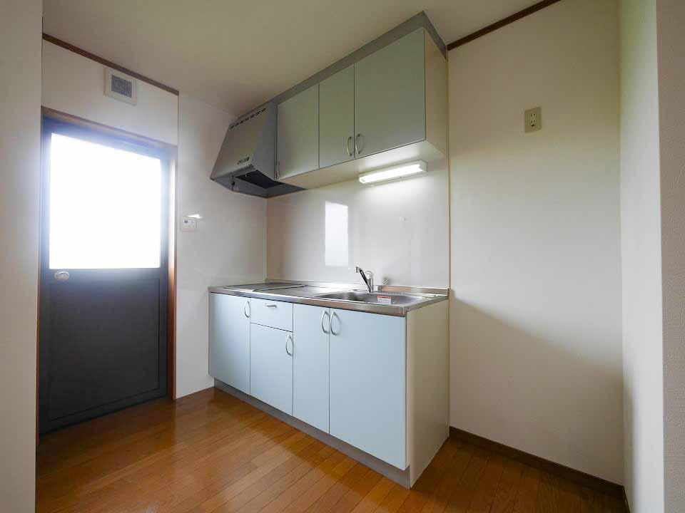 キッチン　嬉しい電気調理器付きでお掃除のラクラクです