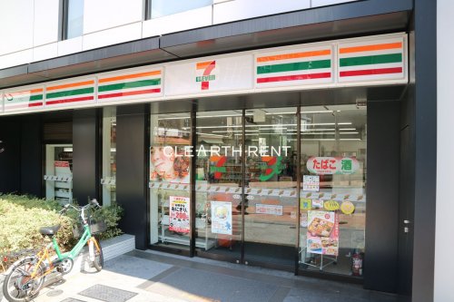 コンビニ　セブンイレブン 港区赤坂駅南店（コンビニ）まで218m