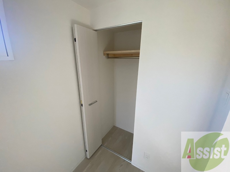 収納　収納もバッチリあるのでお部屋が片付きますよ！