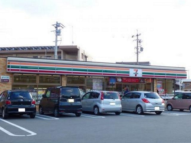コンビニ　セブンイレブン浜松笠井町店（コンビニ）まで290m