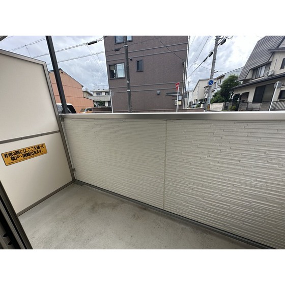 バルコニー　反転タイプの部屋画像です。